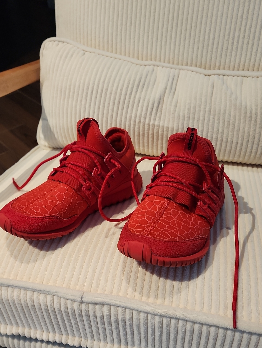 adidas Mens 6 Red Athletic Sneakers with Textured Upper